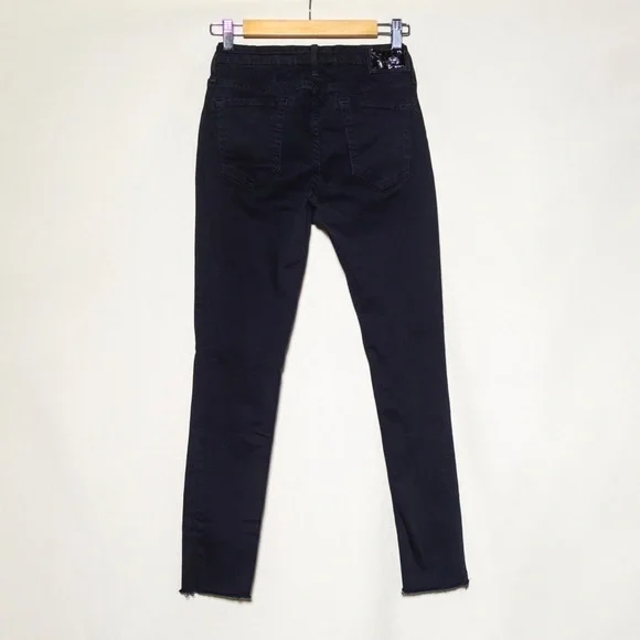 Robins Jean Black High Rise Skinny Jeans - Picture 2 of 9